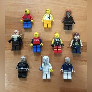 Lego mini figures